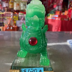 Chinese Feng Shui Green Lion With Red Diamond